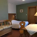 Hotel-restaurant A La Couronne 호텔 2*