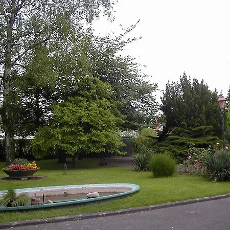 Hotel Hotel-restaurant A La Couronne